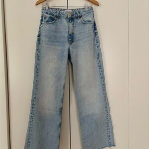 Zara Light Wash Wide Leg Jeans